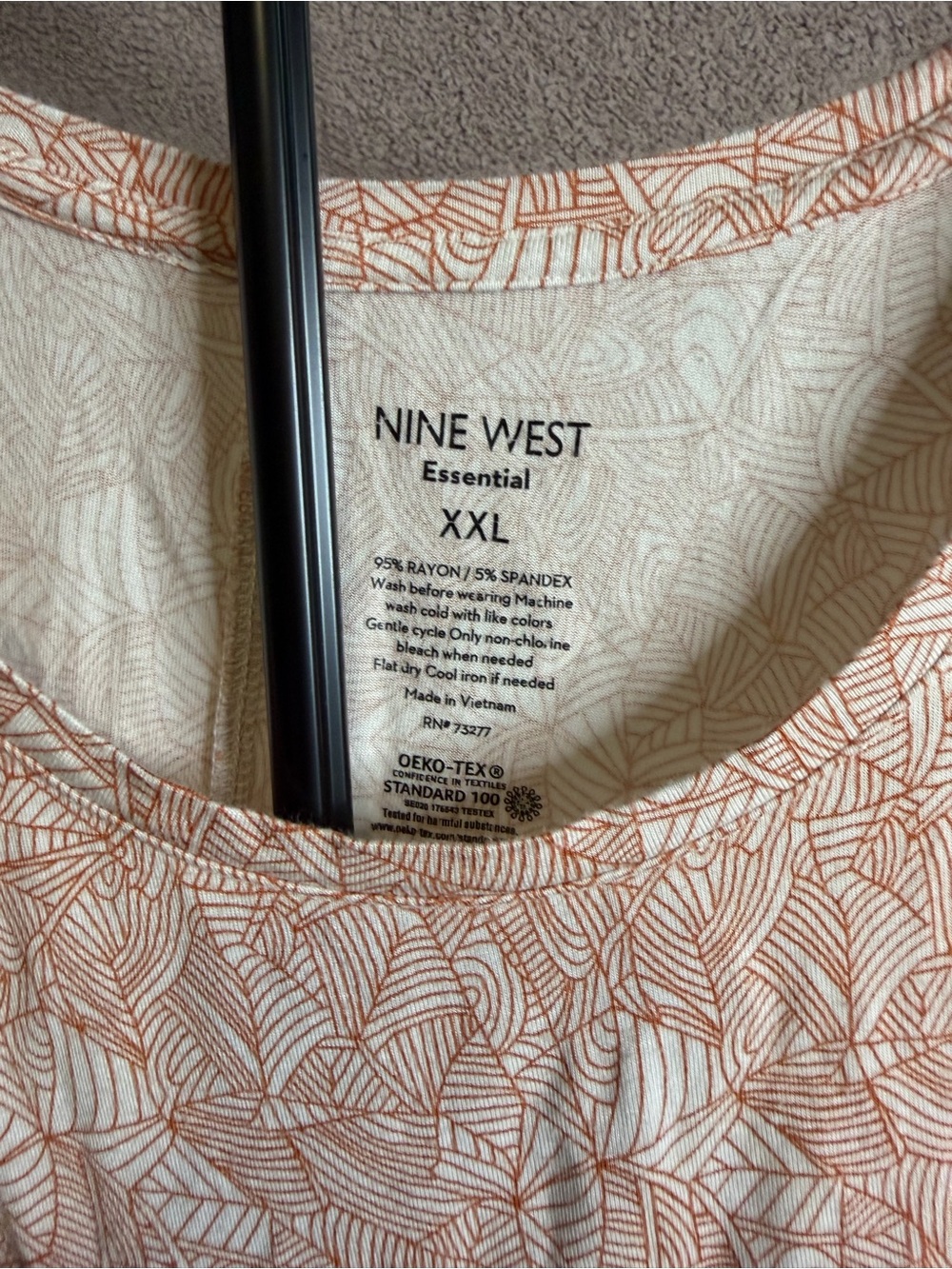 Nine West Cream & Light Brown Leaf-Print Sleeveless Tank - Picture 2 of 2